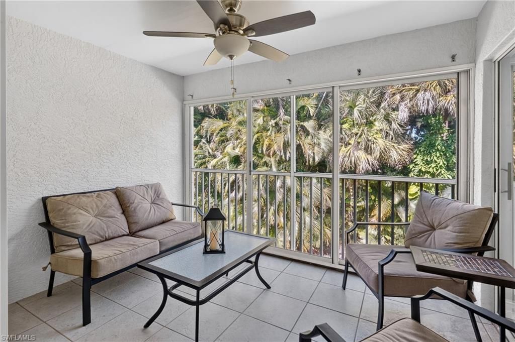20810 Country Creek Dr, Unit 424, Estero, FL 33928 Photo