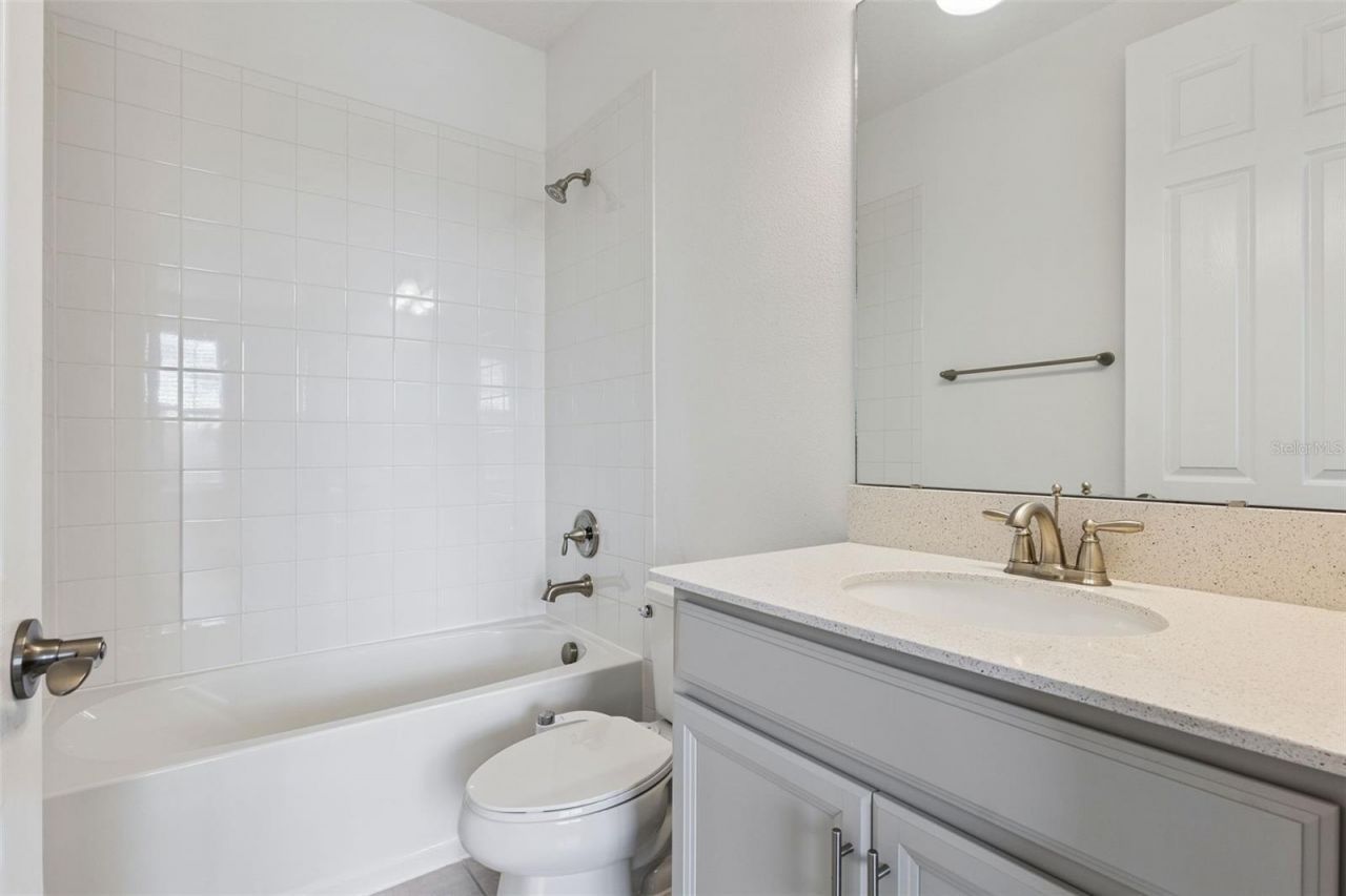 3010 Crystal Water Run, Oviedo, FL 32765 Photo
