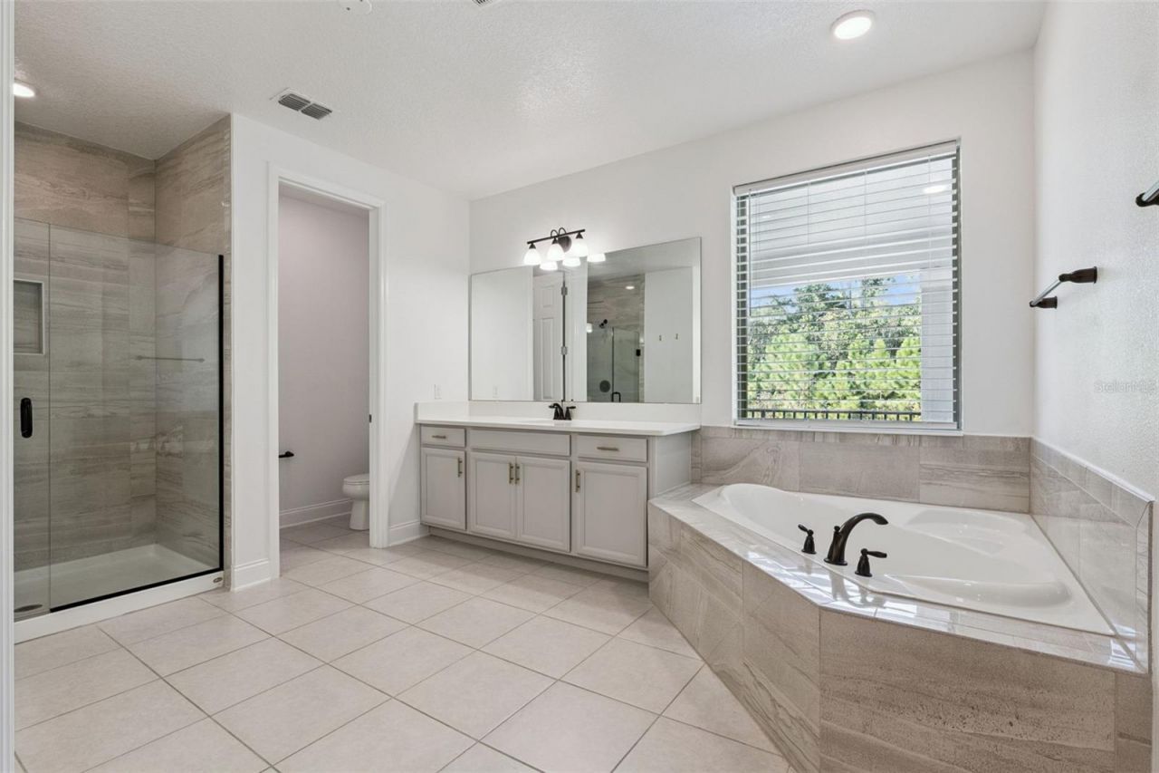 3010 Crystal Water Run, Oviedo, FL 32765 Photo