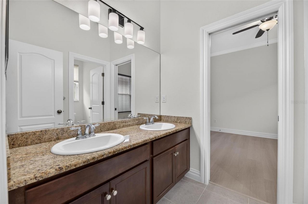 16726 Courtyard Loop , Land O Lakes, FL 34638 Photo