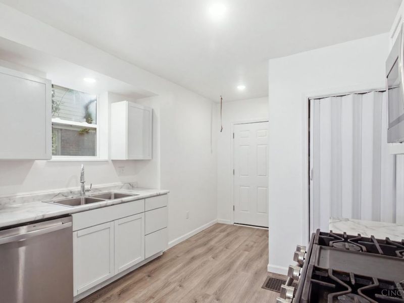 1538 Section Road, Cincinnati, OH 45237 Photo 6