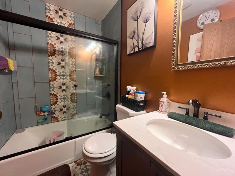 5612 Little Flower Avenue, Cincinnati, OH 45239 Photo 16