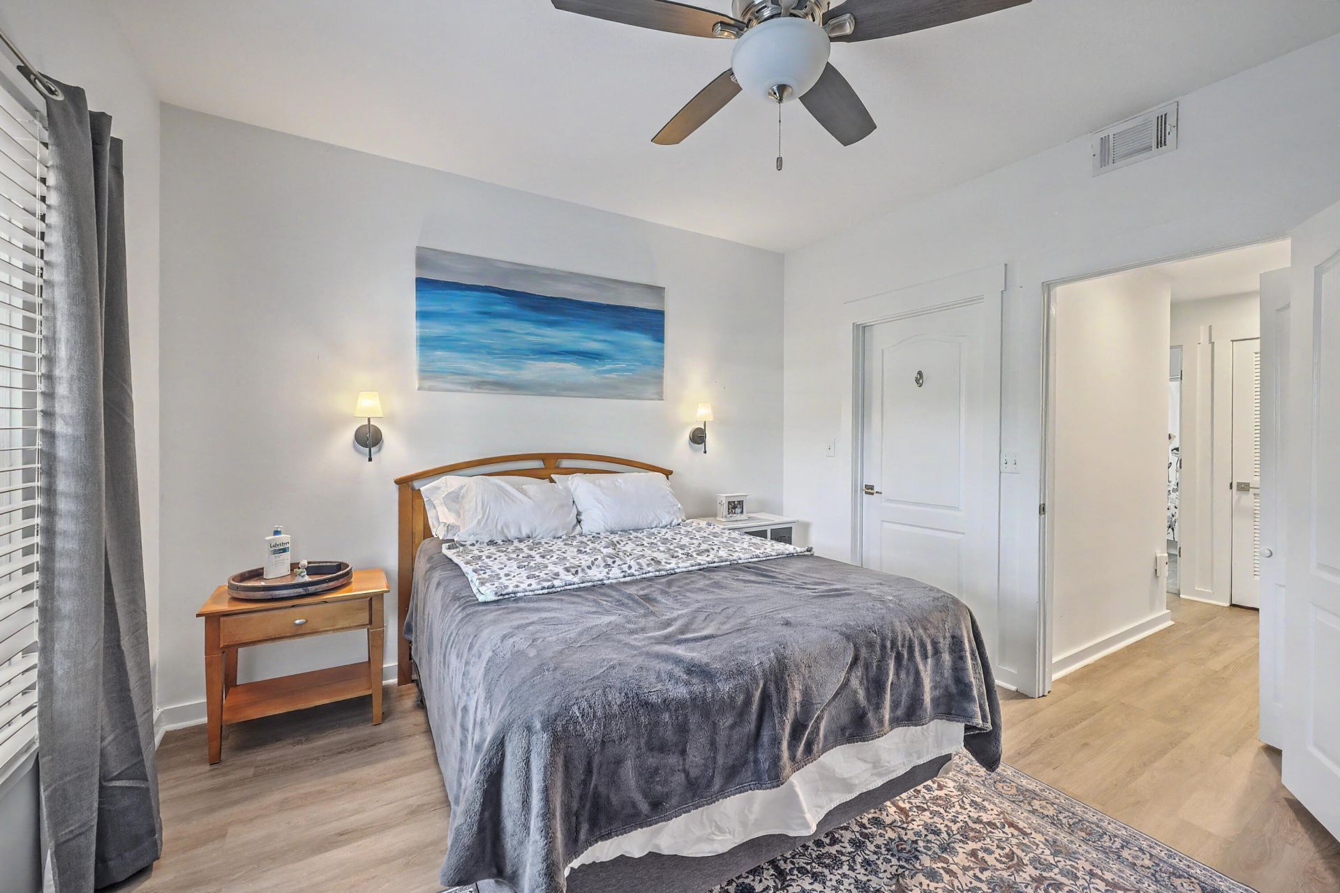 1300 Park West Photo 21