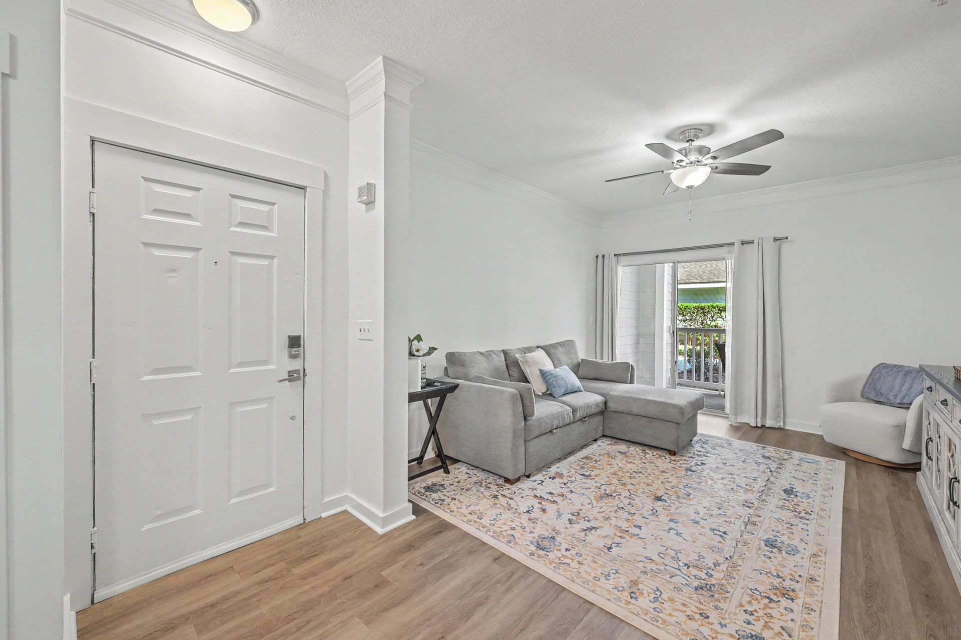 1300 Park West Photo 6