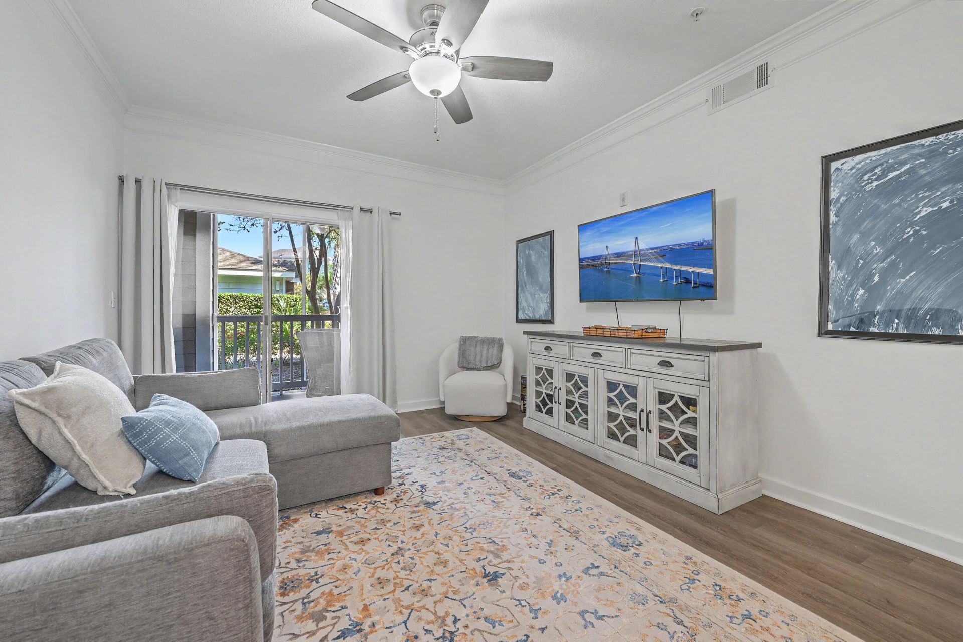 1300 Park West Photo 7