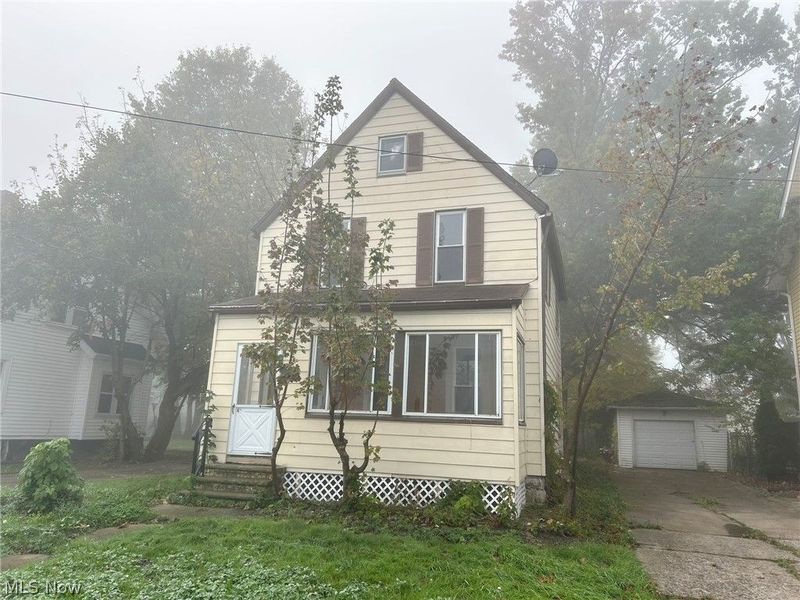823 W 21st Street, Lorain, OH 44052 Photo 2