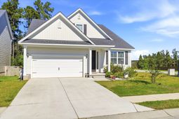 400 Eagleview Drive photo 4