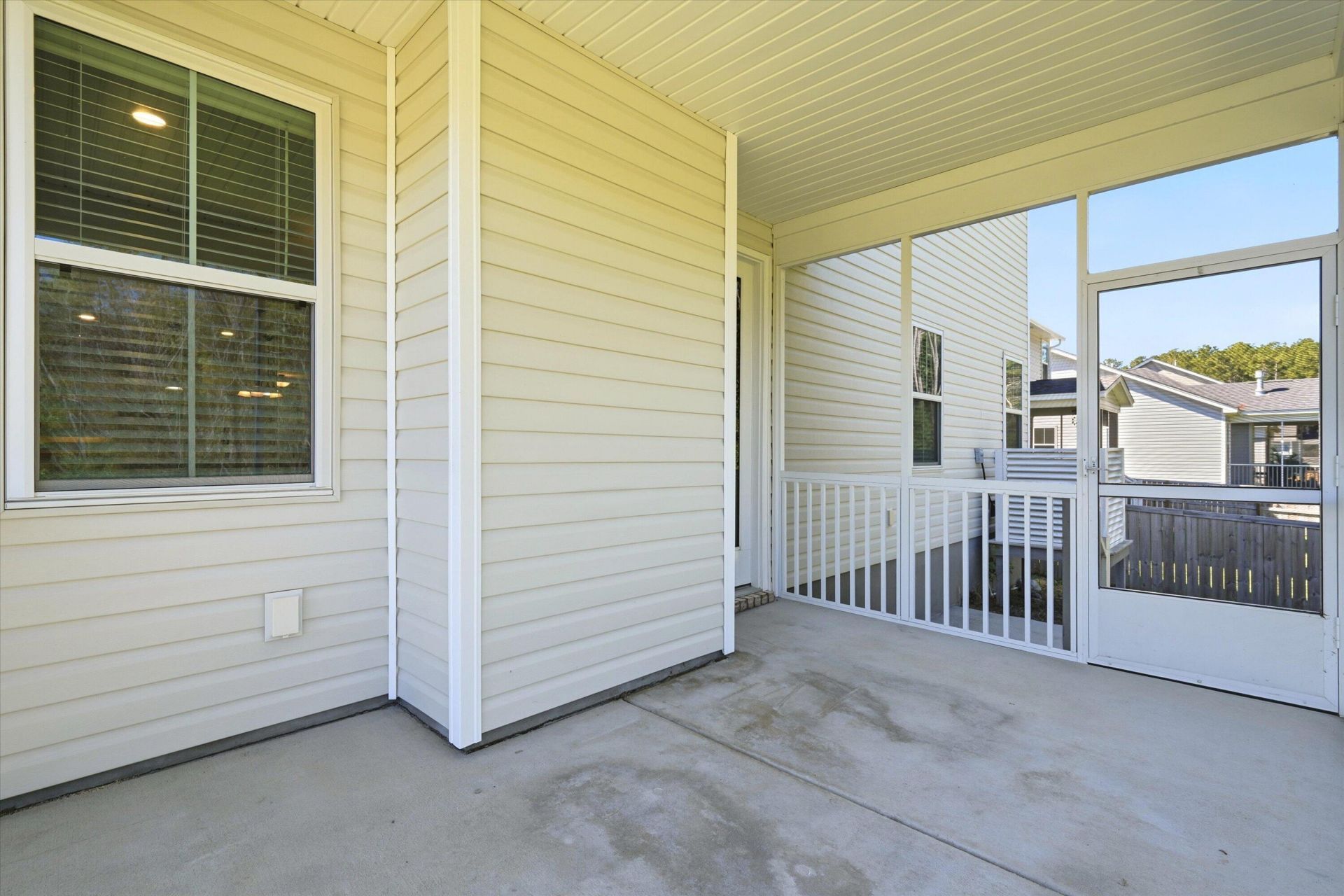 400 Eagleview Drive Photo 39