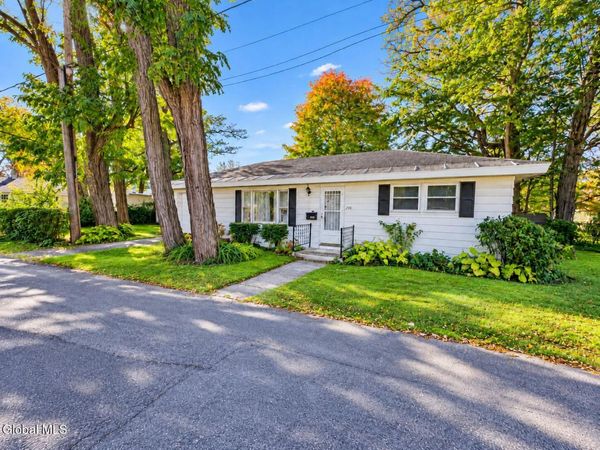 256 Perry Street, Schenectady, NY 12306