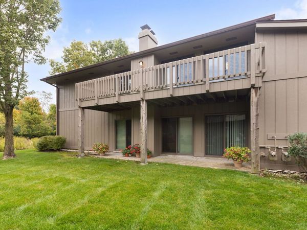29W381 Emerald Green Drive , Unit H, Warrenville, IL 60555