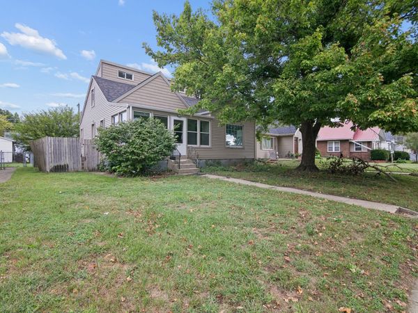 425 W Mulberry Street , Kankakee, IL 60901