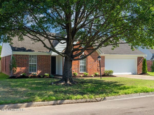 750 Sweetwater Drive, Southaven, MS 38672