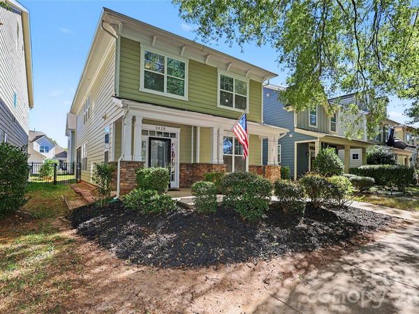 2420 Double Oaks Road , Charlotte, NC 28206