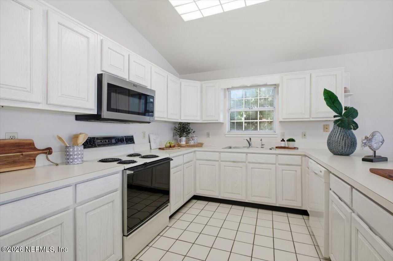 136 Bowles Street, Neptune Beach, FL 32266 Photo