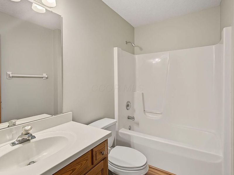 17 Waters Edge Drive , Mount Vernon, OH 43050 Photo 12