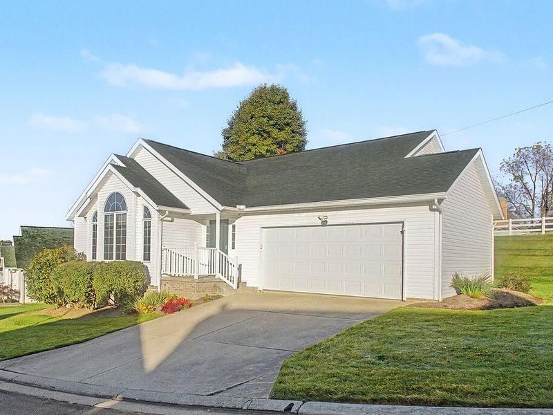 17 Waters Edge Drive , Mount Vernon, OH 43050 Photo 2