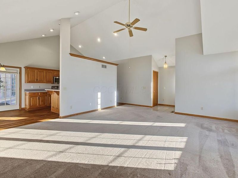 17 Waters Edge Drive , Mount Vernon, OH 43050 Photo 3