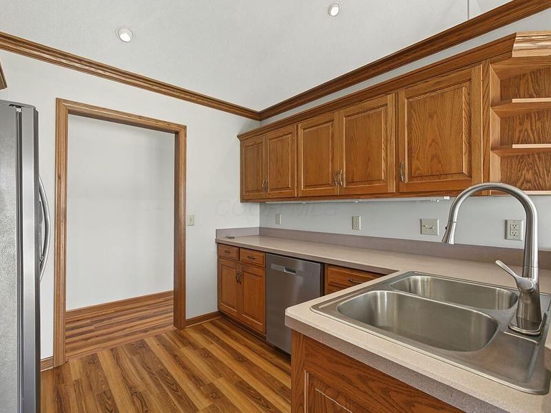 17 Waters Edge Drive , Mount Vernon, OH 43050 Photo 8