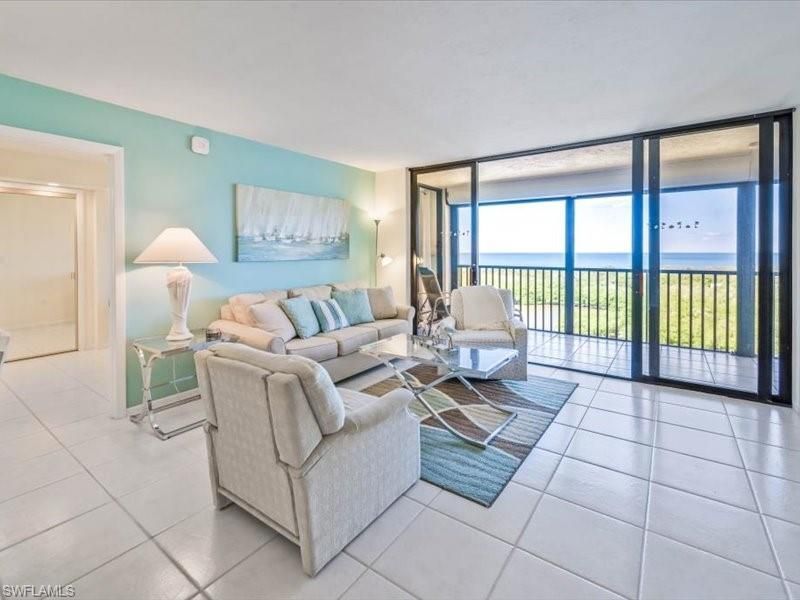 17 Bluebill Ave , Unit 904, Naples, FL 34108 Photo