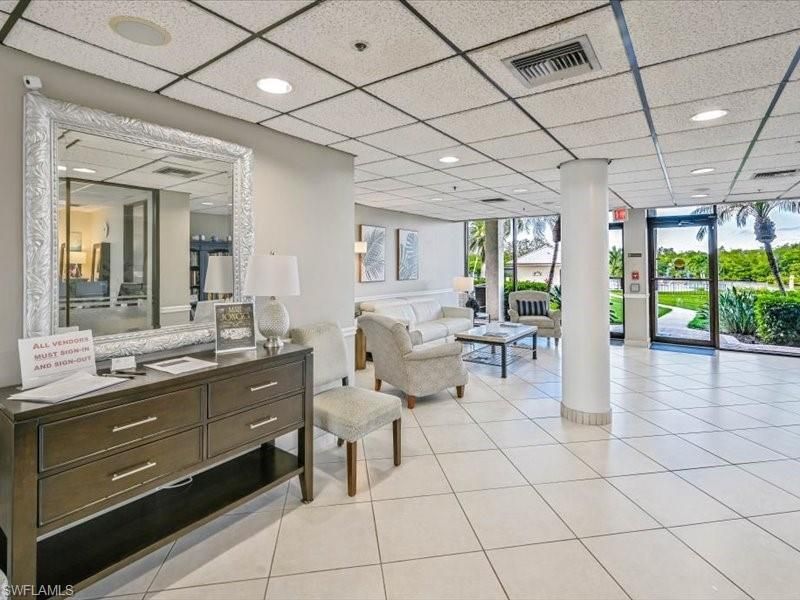 17 Bluebill Ave , Unit 904, Naples, FL 34108 Photo