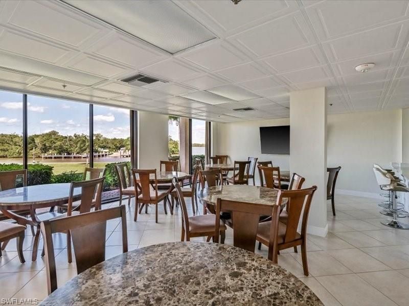 17 Bluebill Ave , Unit 904, Naples, FL 34108 Photo