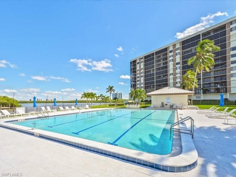 17 Bluebill Ave , Unit 904, Naples, FL 34108 Photo