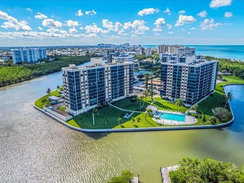 17 Bluebill Ave , Unit 904, Naples, FL 34108 Photo