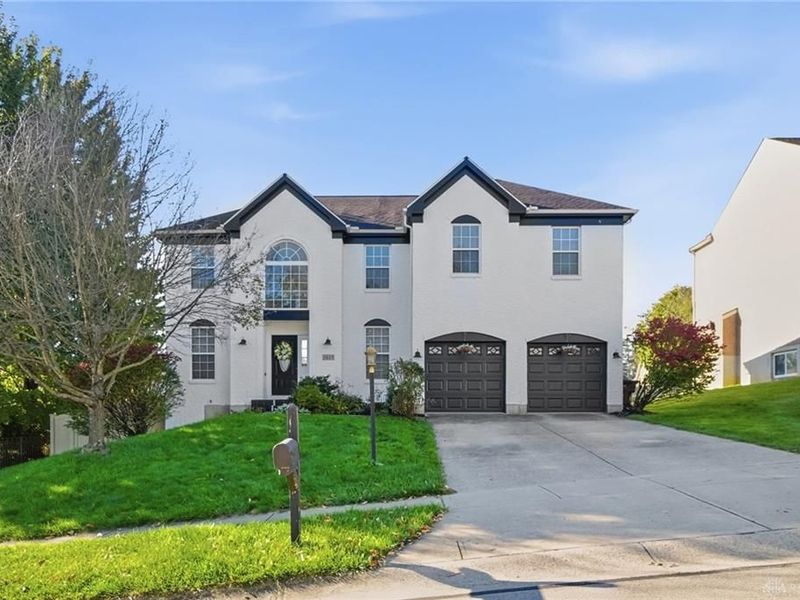 3835 W Sudbury Court, Bellbrook, OH 45305 Photo 6