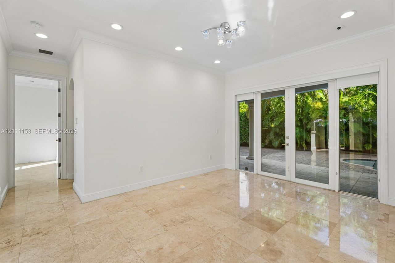 16625 Old Cutler Rd, Palmetto Bay, FL 33157 Photo