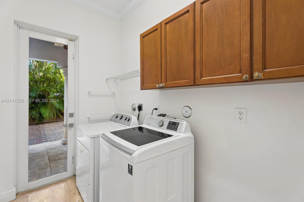 16625 Old Cutler Rd, Palmetto Bay, FL 33157 Photo