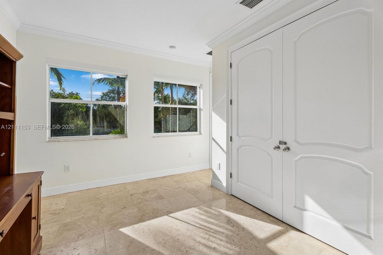 16625 Old Cutler Rd, Palmetto Bay, FL 33157 Photo
