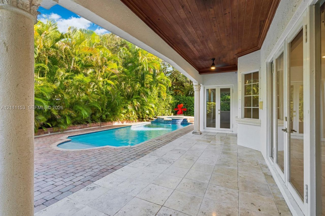 16625 Old Cutler Rd, Palmetto Bay, FL 33157 Photo
