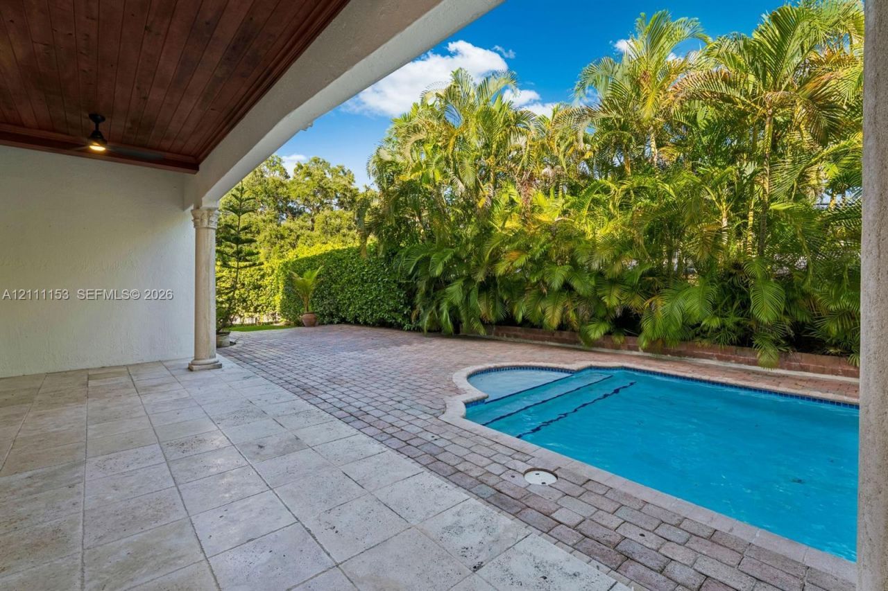 16625 Old Cutler Rd, Palmetto Bay, FL 33157 Photo