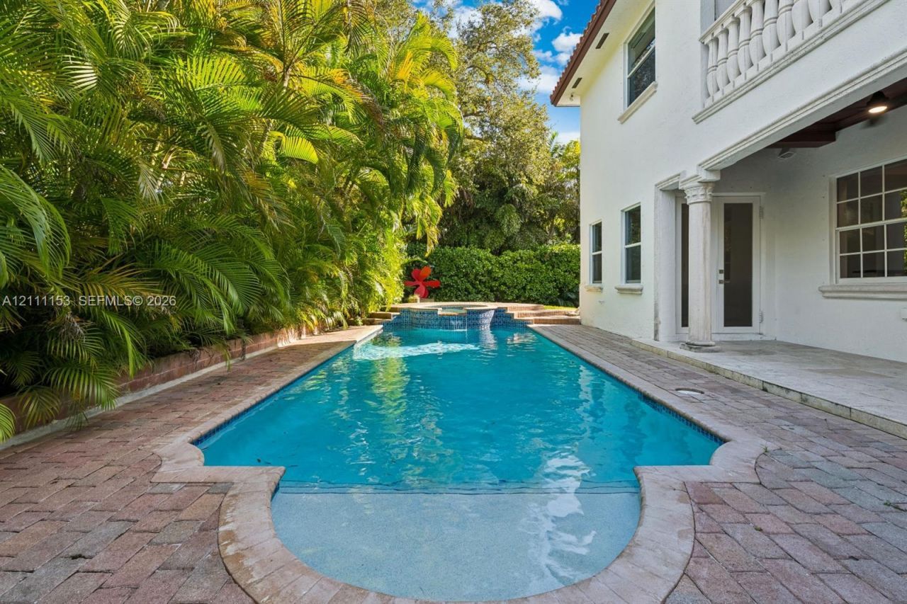 16625 Old Cutler Rd, Palmetto Bay, FL 33157 Photo