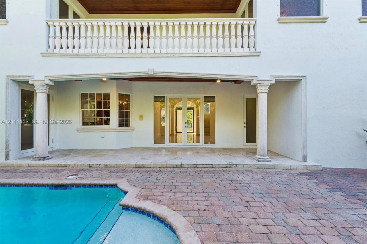 16625 Old Cutler Rd, Palmetto Bay, FL 33157 Photo