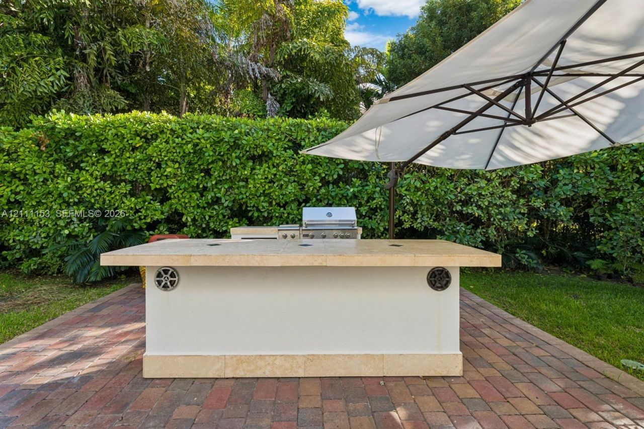 16625 Old Cutler Rd, Palmetto Bay, FL 33157 Photo