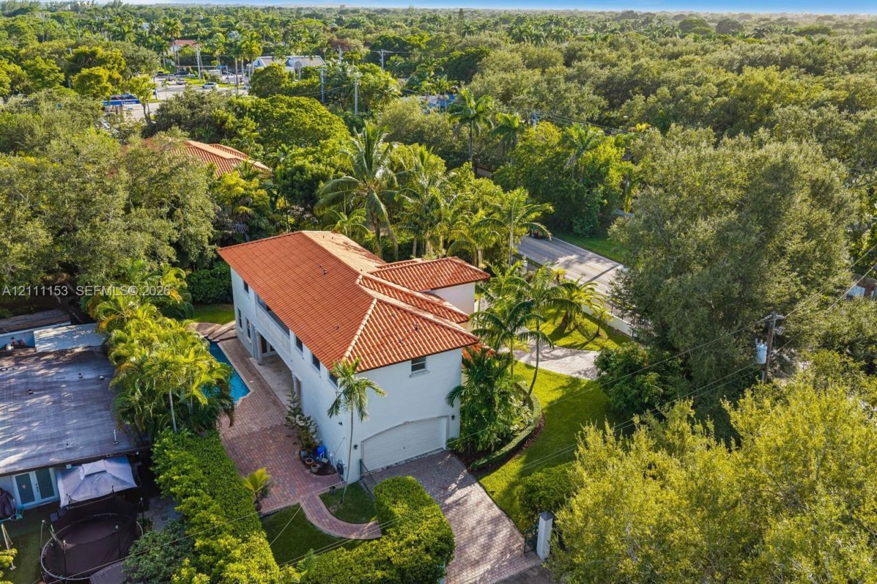 16625 Old Cutler Rd, Palmetto Bay, FL 33157 Photo