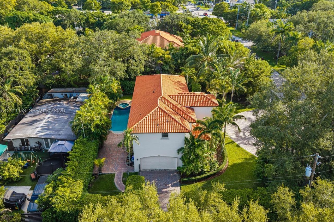 16625 Old Cutler Rd, Palmetto Bay, FL 33157 Photo