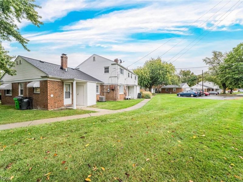 306 Buckner Drive, Unit 205, Euclid, OH 44123 Photo 26