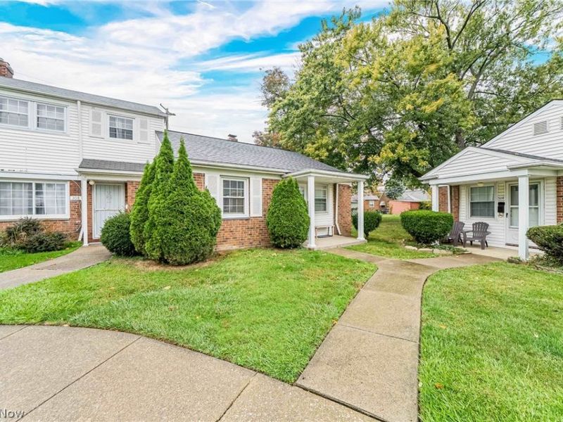 306 Buckner Drive, Unit 205, Euclid, OH 44123 Photo 30