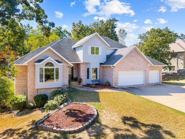 111 Briarcliff Road , Branson, MO 65616
