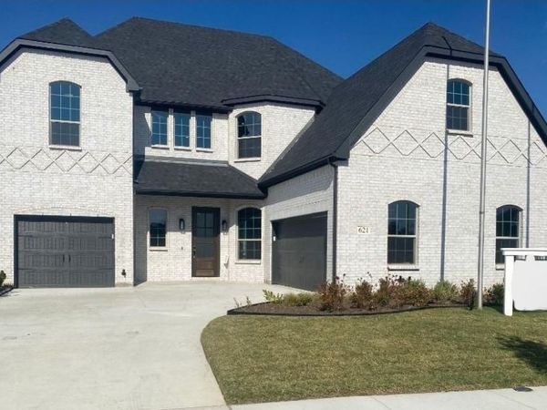 621 Majestic Oak Lane, Waxahachie, TX 75165