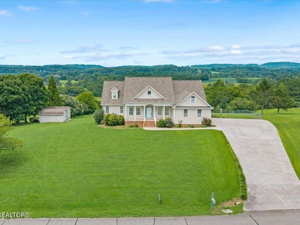 125 County Road 429 , Englewood, TN 37329