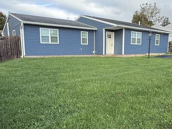 104 CRYSTAL DRIVE , WRIGHTSVILLE, PA 17368