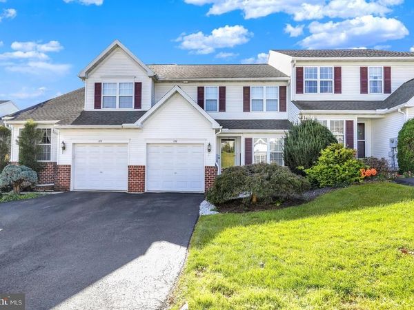 176 WATERFORD LANE, READING, PA 19606