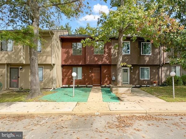 11 KEEPSAKE PLACE , WALDORF, MD 20602