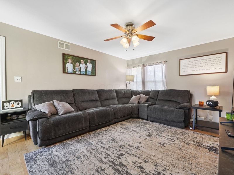 4211 Patzer Avenue , Grove City, OH 43123 Photo 6