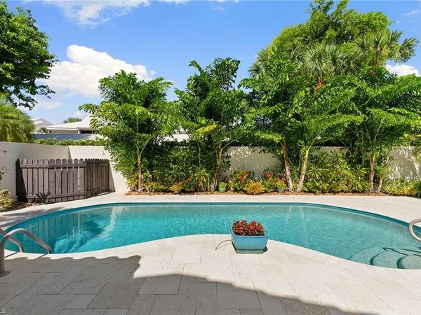 805 Sand Pointe DR , Unit 4, NAPLES, FL 34108