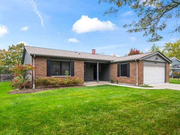 1034 Tamarack Lane , Libertyville, IL 60048