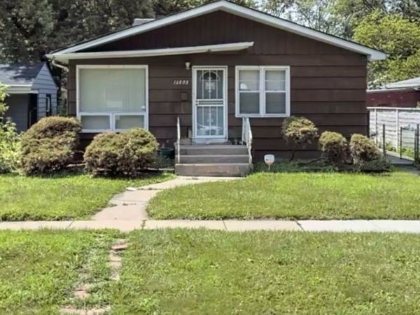 16808 Crane Avenue , Hazel Crest, IL 60429